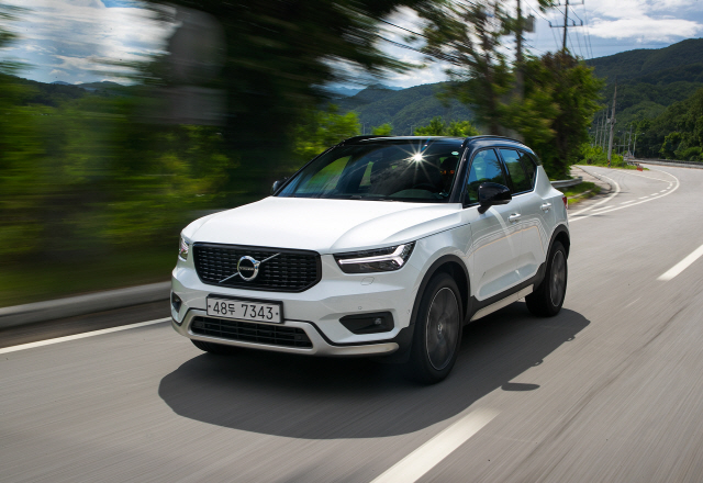 볼보자동차 더 뉴 XC40