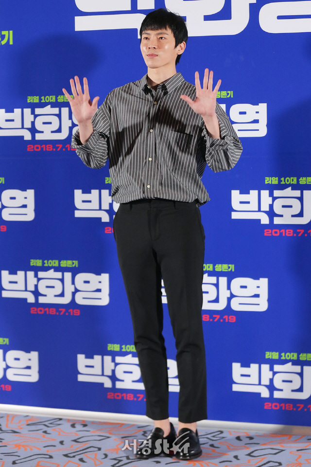 배우 이재균이 11일 오후 서울 중구 대한극장에서 열린 영화 ‘박화영’ 언론시사회에 참석해 포즈를 취하고 있다.