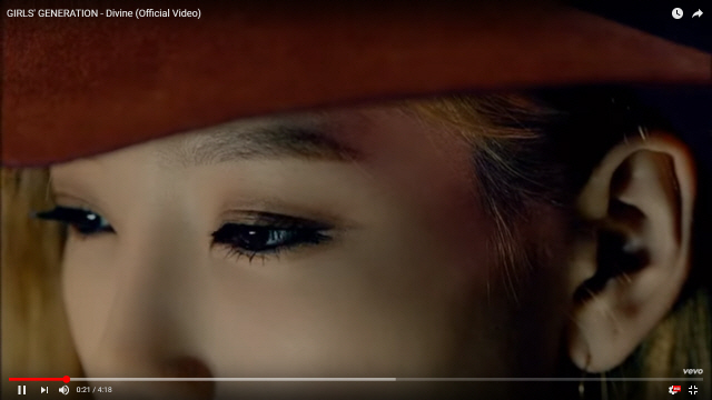 베보(VEVO)가 유튜브에 공급한 소녀시대의 ‘디바인’/사진제공=유튜브