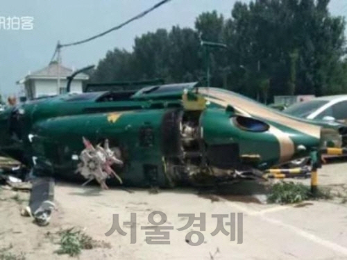 베이징에서 추락한 민용 헬기. /봉황망 화면 캡처