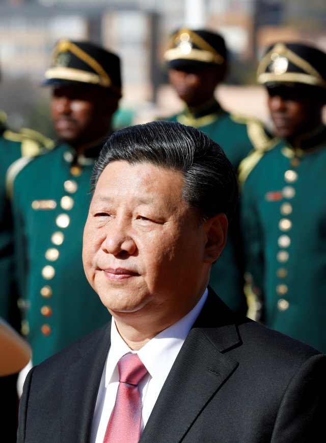 [글로벌 인사이드]'자유무역 전도사' 자청한 시진핑, 미중 무역전쟁 해결책 내놓을까