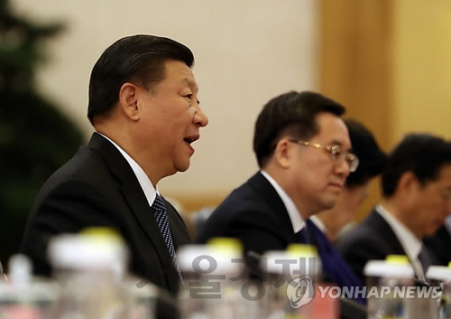 시진핑 국가 주석이 미중 무역전쟁에서 우위를 점하는 데 국민들의 애국심이 중요하다는 점을 역설하고 있다./연합뉴스