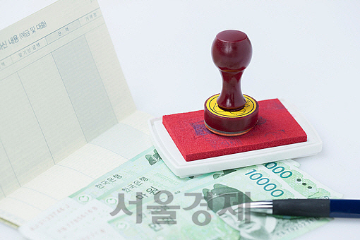 개인사업자의 대출 증가속도와 금액이 계속해서 늘어나고 있다고 한국은행이 9일 발표했다./출처=이미지투데이
