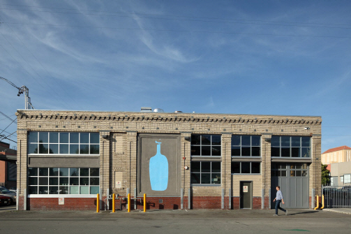 미국 샌프란시스코에 위치한 블루보틀 1호점 전경. /사진=블루보틀 홈페이지