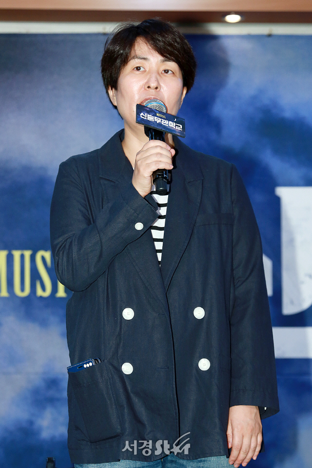 이희준 작가가 창작 뮤지컬 ‘신흥무관학교’ 제작발표회에 참석했다.