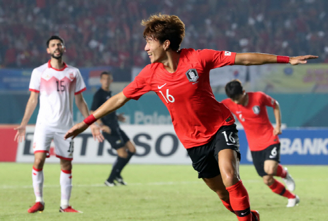 황의조·조현우 '와일드 카드' 활약…한국, 바레인에 6-0 대승
