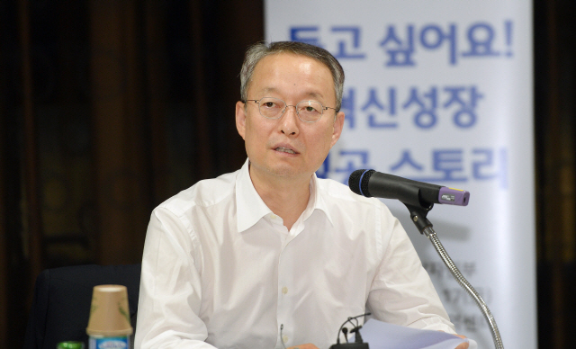 백운규 '자동차 내수·고용회복'...개소세 인하 내년까지 연장 검토