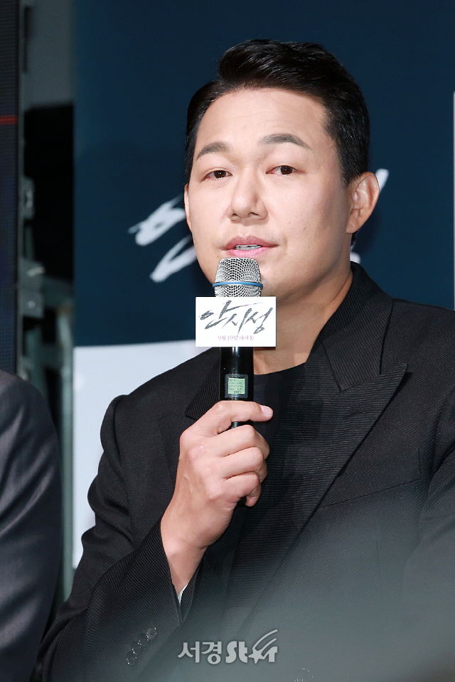 배우 박성웅이 영화 ‘안시성’ 제작보고회에 참석했다.