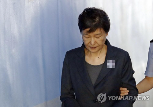 박근혜·최순실 항소심 오늘(24일) 선고, 삼성 뇌물 인정 금액이 관건