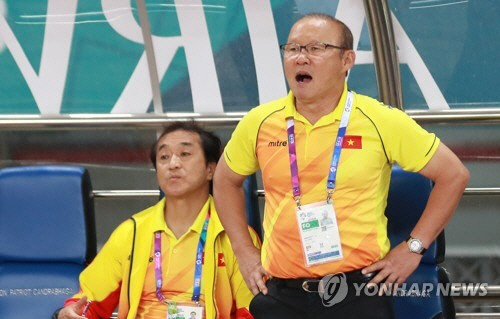 [베트남-시리아] 박항서의 열정, 선수들의 투지 '베트남 4강신화' 새로 썼다