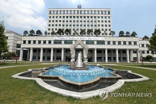 부천시 공무원, 성희롱 사주 논란..한국만화영상진흥원 원장 사퇴 위해