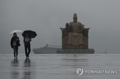 [오늘날씨] 오후부터 장대비…중부·제주도 최대 150㎜ ‘제21호 태풍 제비’ 이동경로 관심