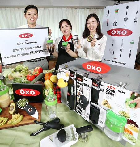 미국 주방용품 브랜드 옥소(OXO)는 채소 소믈리에인 김진희 셰프와 함께 7일부터 9일까지 현대프리미엄아울렛 송도점에서 제품 시연행사를 진행한다. /사진제공=코렐