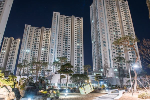 주택 가격 상승으로 집을 포기하고 살아가는 가구가 청년층을 중심으로 크게 늘었다./서울경제DB