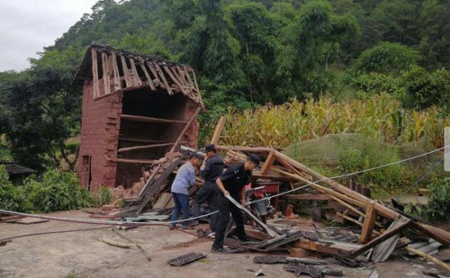 중국 윈난성 푸얼시에서 5.9 지진 발생…4명 부상·주택 수십 채 파손