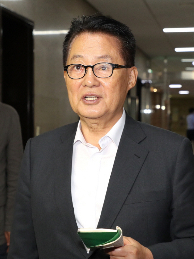 박지원 “문 대통령의 트럼프-김정은 가교 역할은 진짜 홈런”