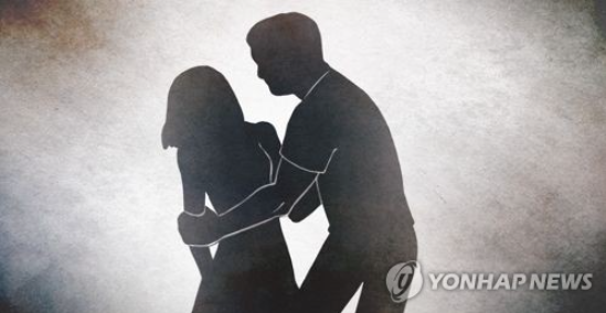 술 취해 여경 몸 더듬고 달아난 경찰 간부 '충격'