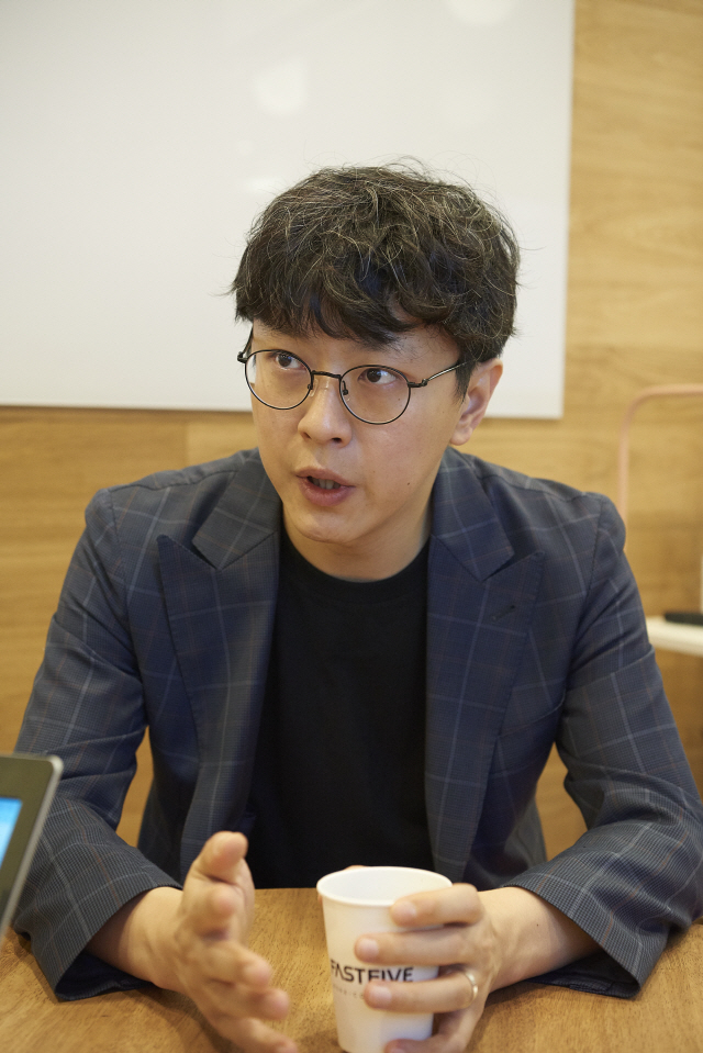 [사진=차병선 기자] 박지웅 대표는 ‘컴퍼니 빌더 형 스타트업 지주 회사’라는 개념을 국내 최초로 도입한 젊은 창업가다.
