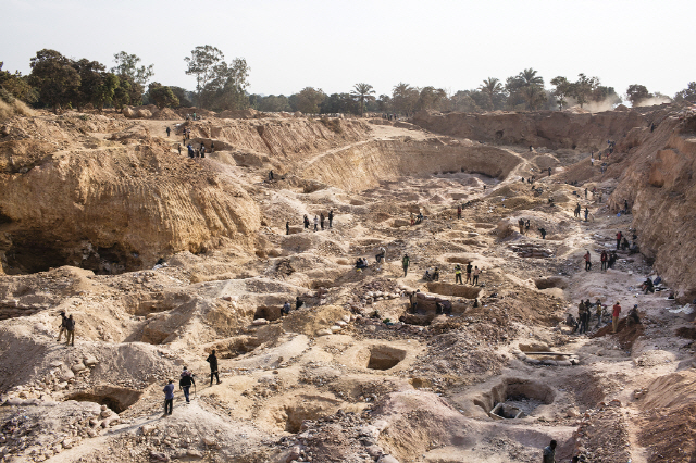 중국의 콩고 동팡 인터내셔널 마이닝(CDM)이 운영하고 콩고민주공화국 정부가 소유하고 있는 카술로 광산의 내부.  사진=포춘US