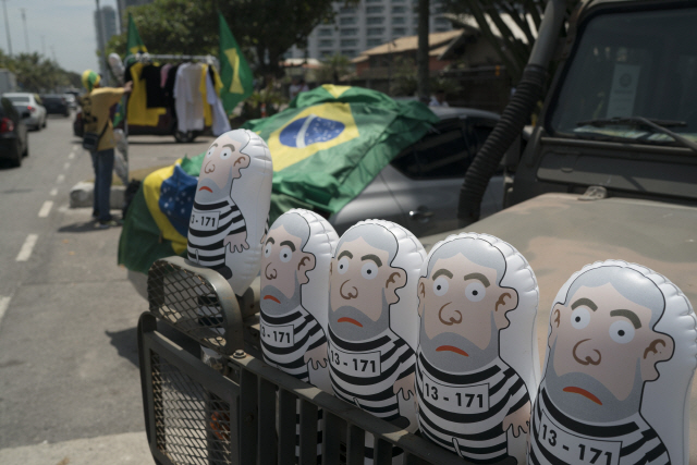 브라질 대선 결선까지 보름...'중도 표심' 확보 총력전