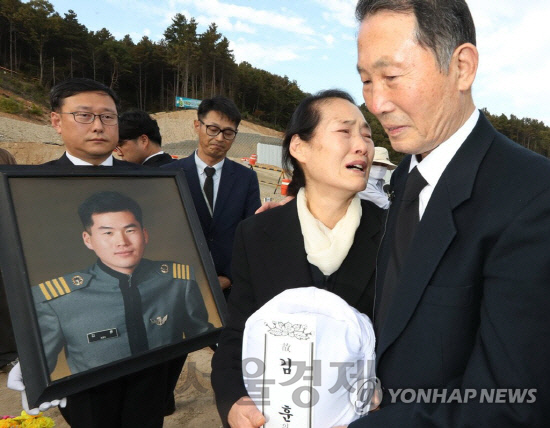 '예술의 자유' 손들어준 고법, JSA 의문사 영화 제작허가