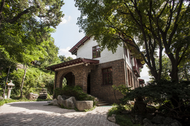종로구립 박노수미술관은 박노수 화백이 40여년 살며 작업했던 집을 종로구에 기증해 문 연 곳이다. /사진제공=종로문화재단