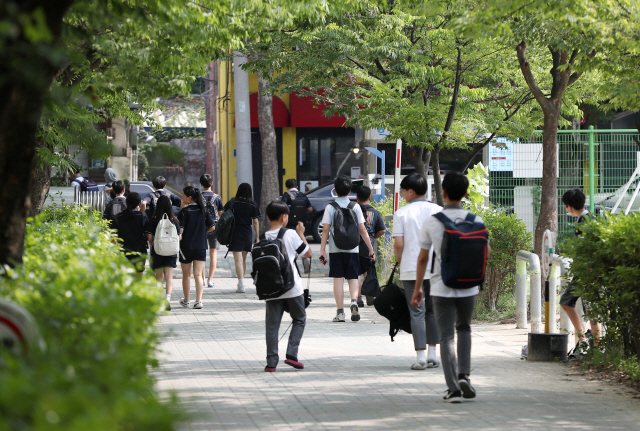 고교 상피제 적용 대상인 광주 학생은 모두 29명인 것으로 조사됐다./연합뉴스