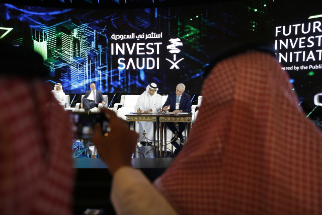 사우디 수도 리야드에서 열린 ‘미래 투자 이니셔티브’(FII) 모습/리야드=AP연합뉴스