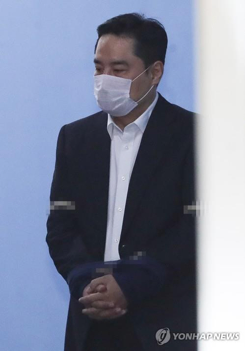 '강용석은 휴머니스트' 김부선, 강용석 법정 구속에 직격탄…이재명과 소송은?