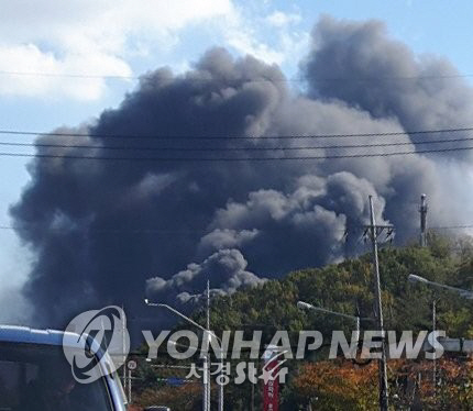 울산 롯데케미칼 화재, 20분 만에 진화 “인명피해 없어”