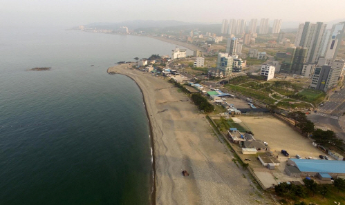 14년째 개발이 진행 중인 울산 북구 강동 정자해변 전경. /사진제공=울산시