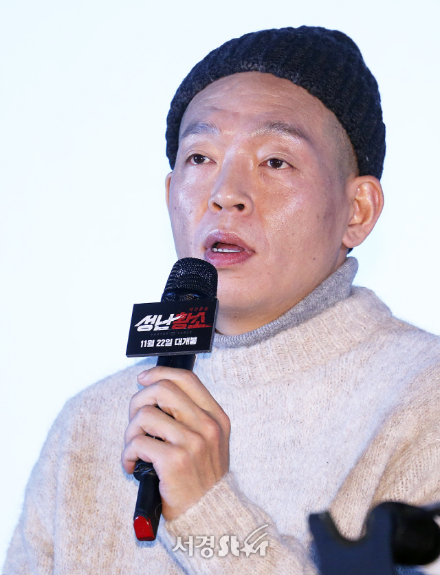 배우 박지환가 8일 오후 서울 중구 메가박스 동대문에서 열린 영화 ‘성난황소‘ 언론시사회에 참석하고 있다.