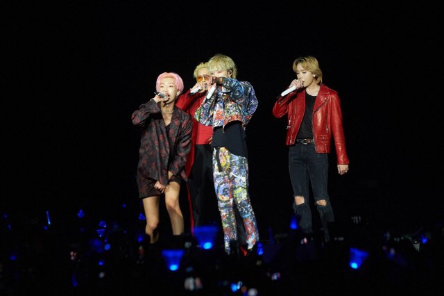 위너, 필리핀 첫 단독 콘서트 성료, ‘REALLY REALLY’ 현지 인기 실감