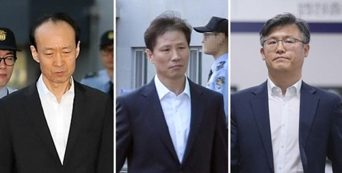 ‘문고리 3인방’ (왼쪽부터)이재만·안봉근·정호성 전 비서관/연합뉴스