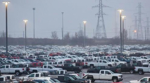 캐나다 오샤와의 GM 자동차 공장에서 생산된 트럭들 /AFP연합뉴스