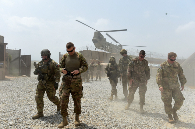 아프가니스탄에 파견된 미국 육군병사들 /AFP연합뉴스