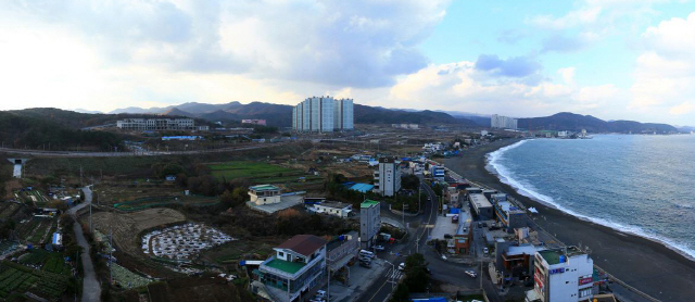 울산 북구 강동지역 전경. 울산시는 이 일대를 도시개발사업지구, 관광단지, 산악관광지구, 온천지구, 해안관광지구 등 5개 권역으로 나눠 개발하고 있다. /사진제공=울산시