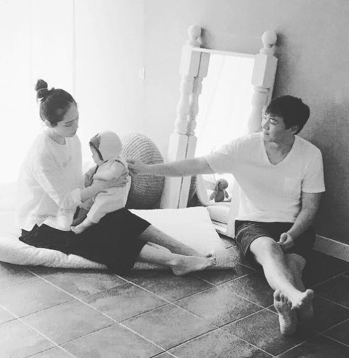 [공식입장] 연정훈♥한가인, 임신 20주 차…두 아이 부모 된다