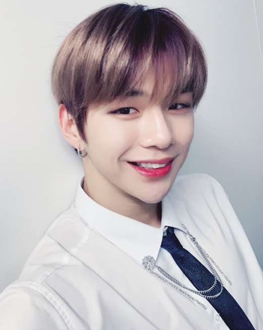 사진=강다니엘 인스타그램