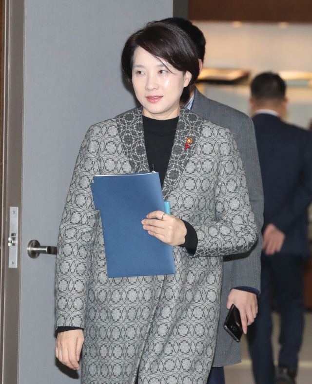 유은혜 부총리 “고교학점제 만족도 높아 확대할 것”