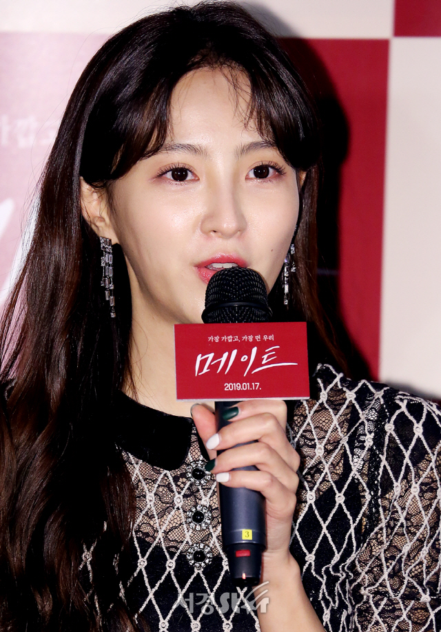배우 정혜성이 8일 오후 서울 CGV용산아이파크몰에서 열린 영화 ‘메이트’ 언론시사회에 참석하고 있다.
