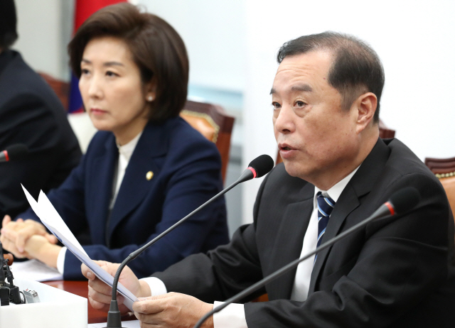 김병준 ''가이드폭행' 예천군 의원, 영구 입당 불허'