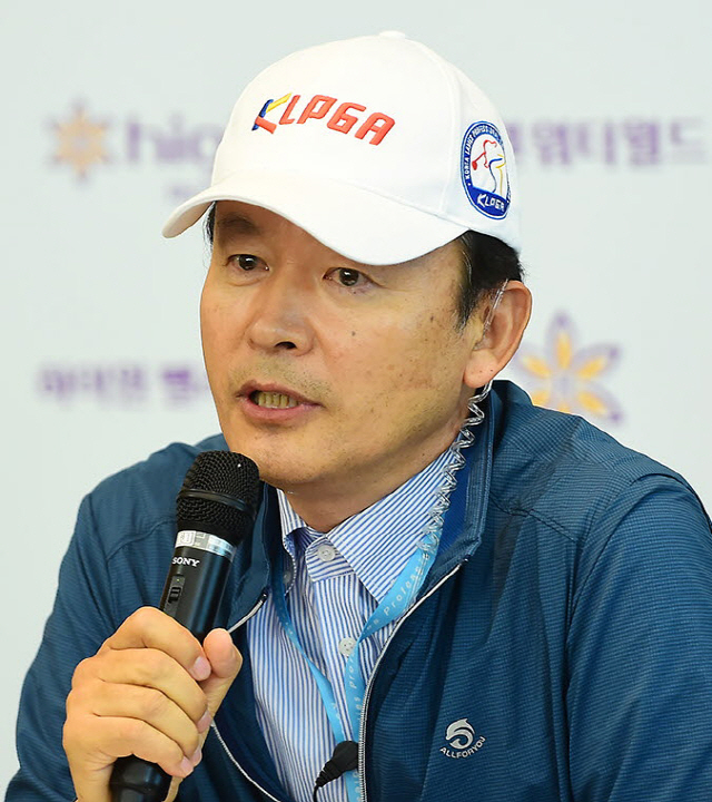 최진하 KLPGA 경기위원장