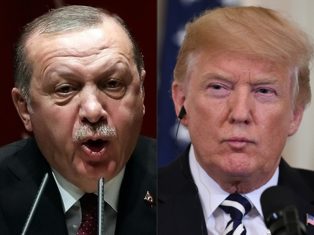 레제프 타이이프 에르도안(왼쪽) 터키 대통령과 도널드 트럼프 미국 대통령/AFP연합뉴스
