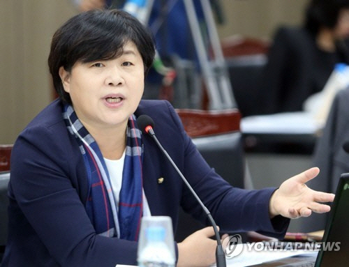 서영교 의원 '바바리맨' 지인 아들 '벌금형으로 해달라' 재판청탁 의혹