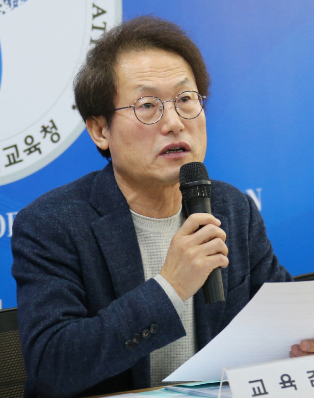 서울시교육청, 올 상반기 '편안한 교복' 공론화 추진…폐지도 논의