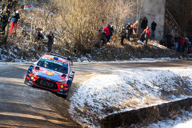 현대차 월드랠리팀,  WRC 첫 랠리 1위 “올해 우승 기대”