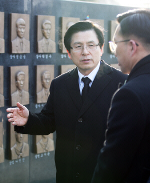 황교안·홍준표, 김경수 유죄에 “충격적인 범죄” 맹공