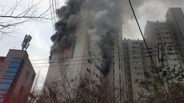 대구 달서구 아파트화재 원인이? “전기장판에서 불 시작” 현장 사진 ‘무서운 검은 연기’