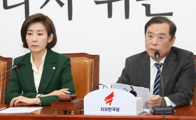'불복 프레임' 강화하는 한국당 '與, 재판불복 이어 민심불복'